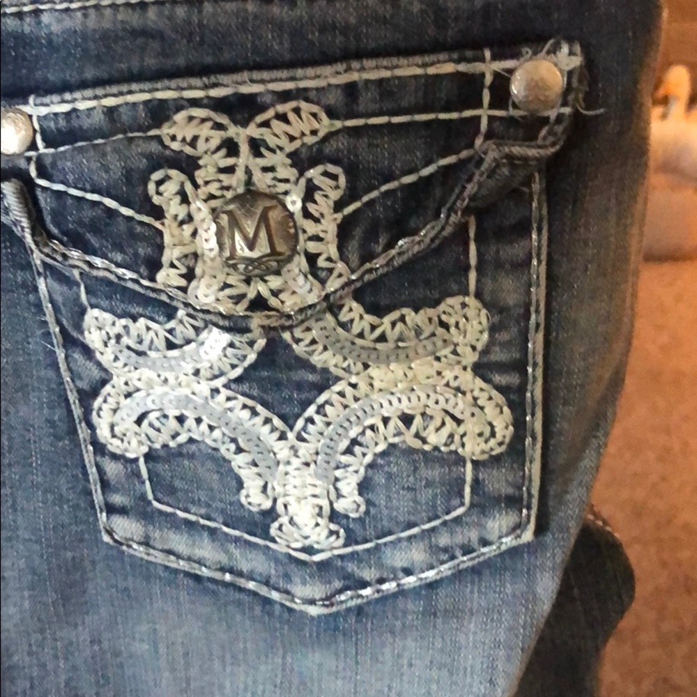 Maurice’s premium